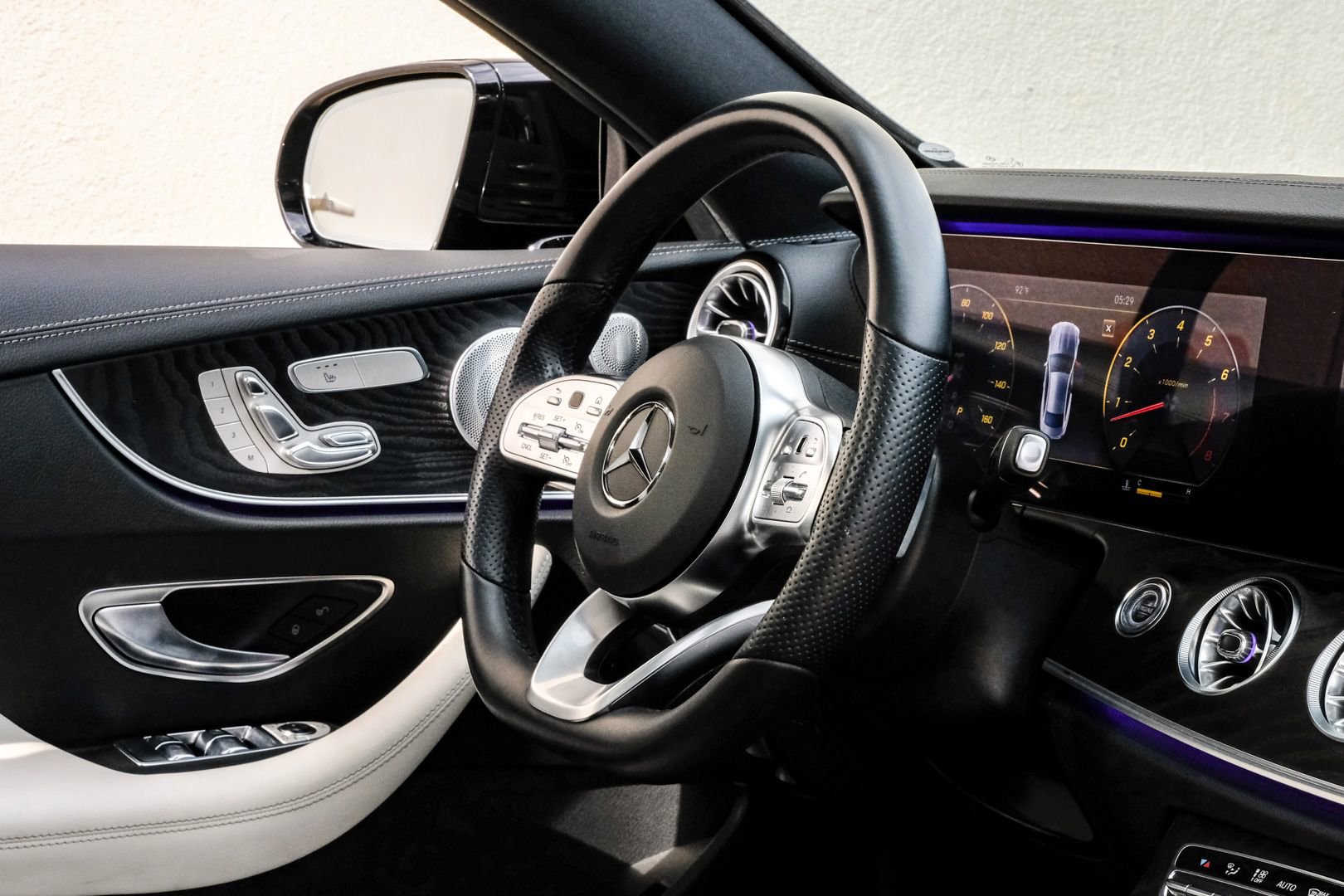 Used 2020 Mercedes-Benz E 450 Coupe image 14