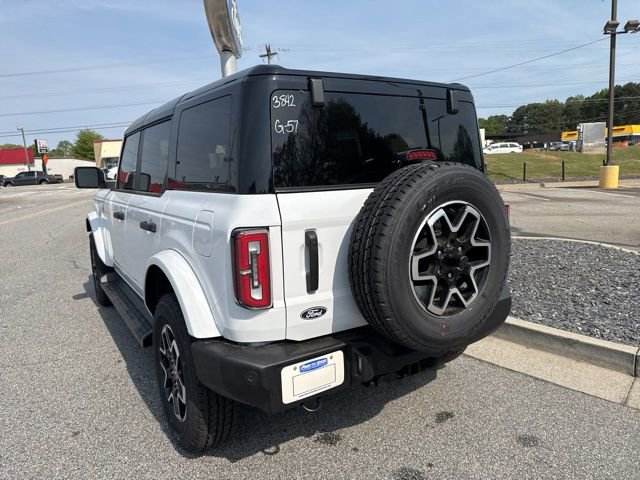 New 2026 Ford Bronco Outer Banks image 9