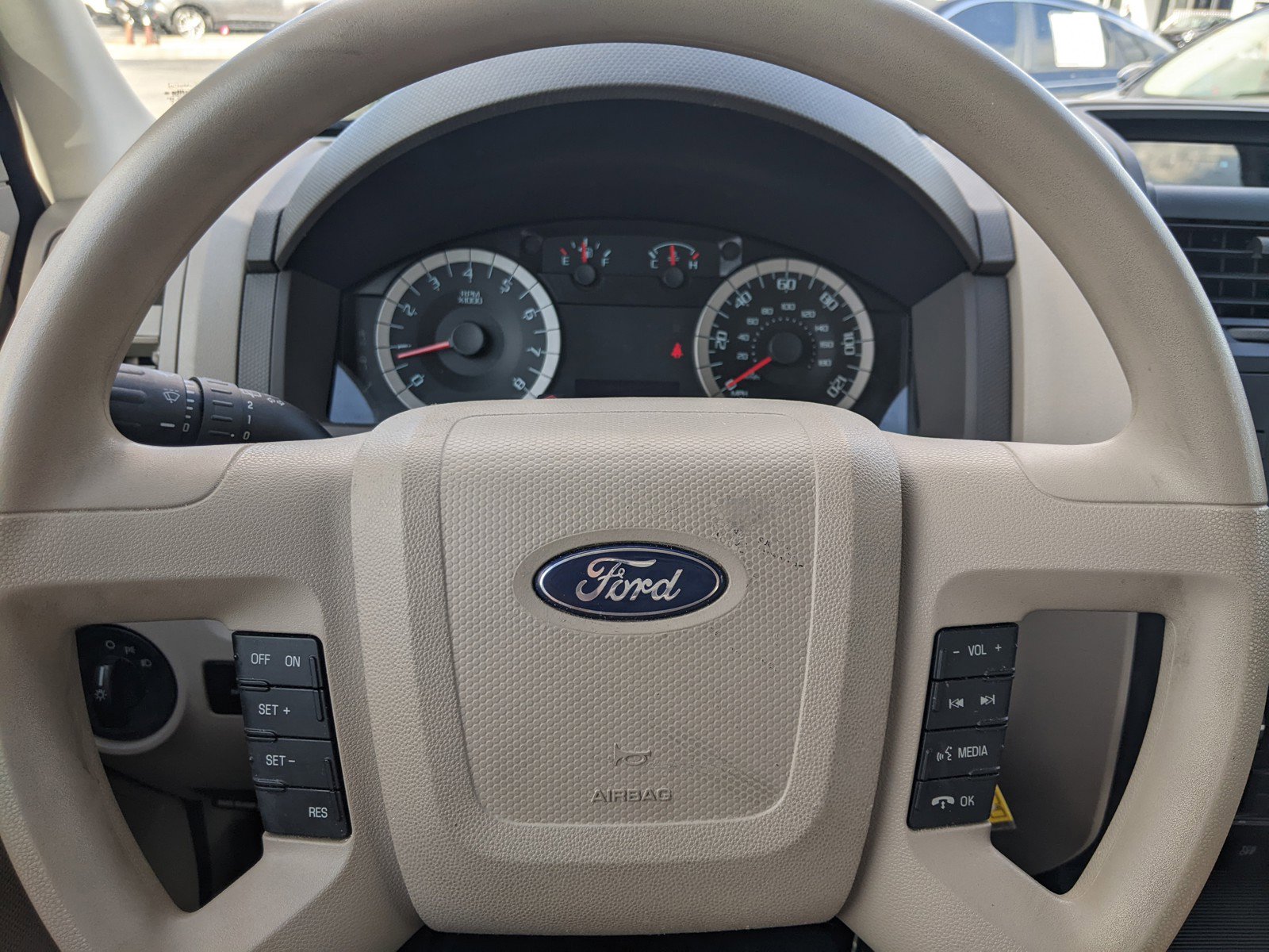 Used 2011 Ford Escape XLS w/ 101A Rapid Spec Order Code image 20