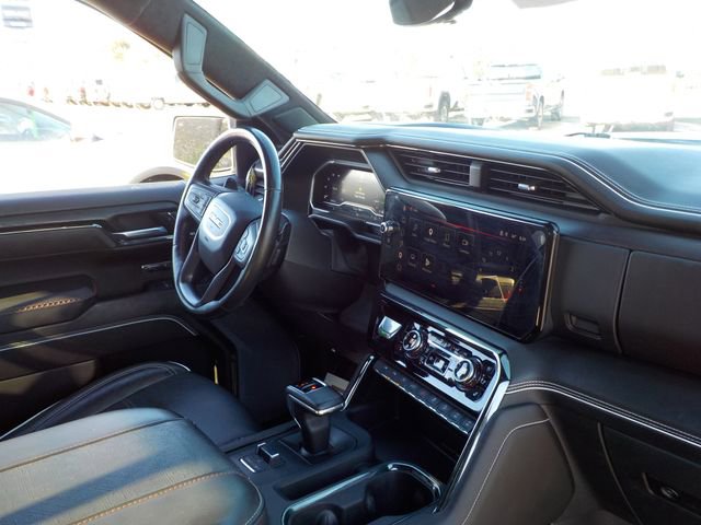 Used 2023 GMC Sierra 1500 AT4X AWD/4WD image 32