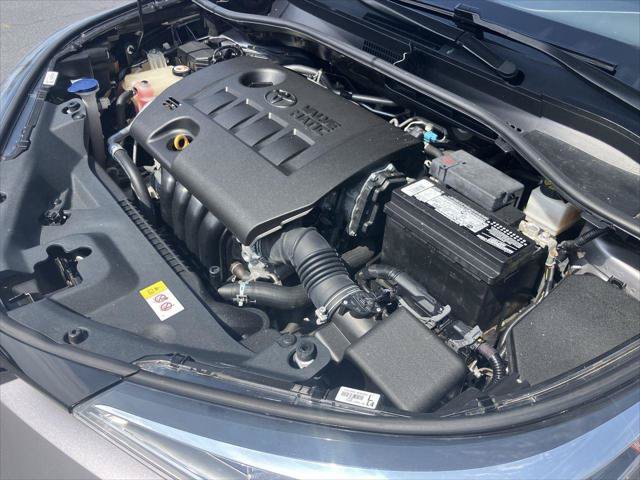 Certified 2018 Toyota C-HR XLE FWD image 33