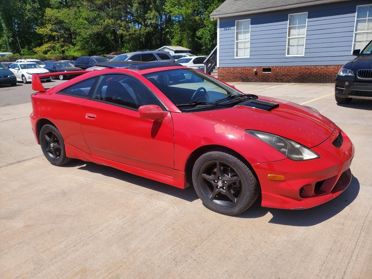 Used 2002 Toyota Celica GT-S FWD image 3