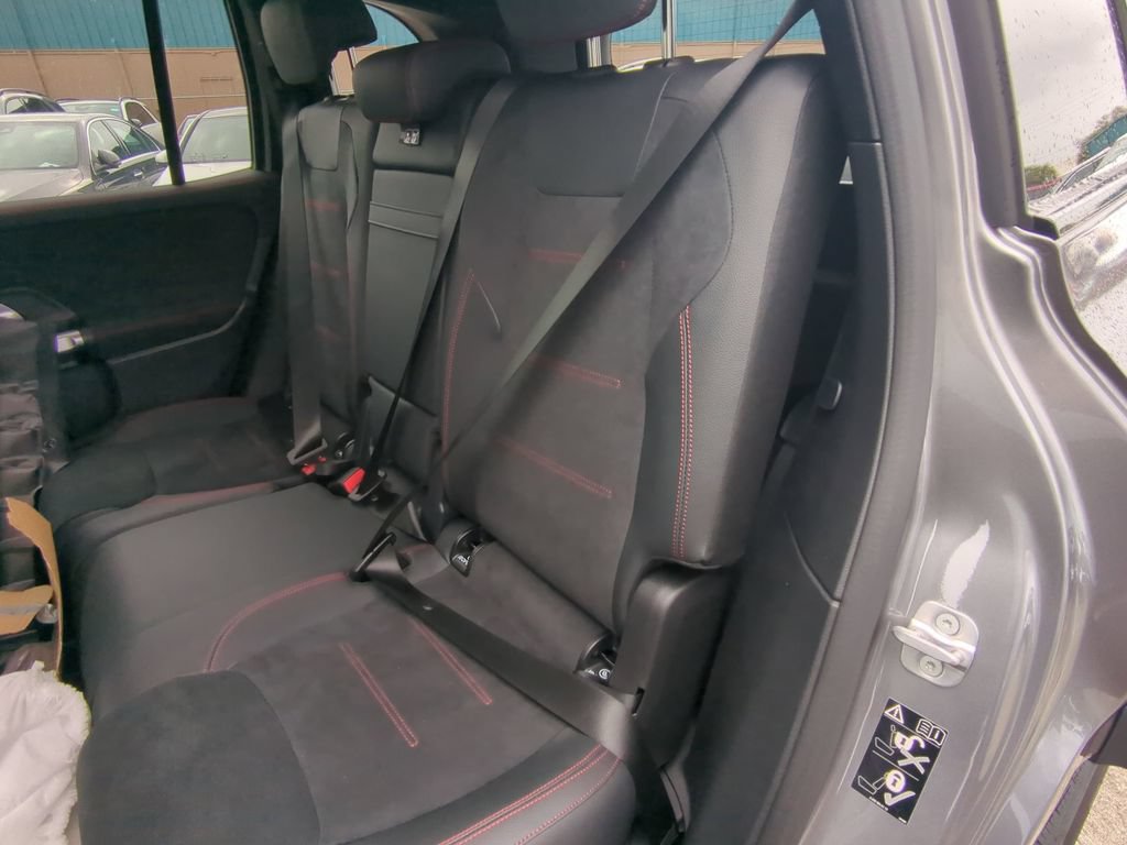 Certified 2024 Mercedes-Benz EQB 300 4MATIC image 5