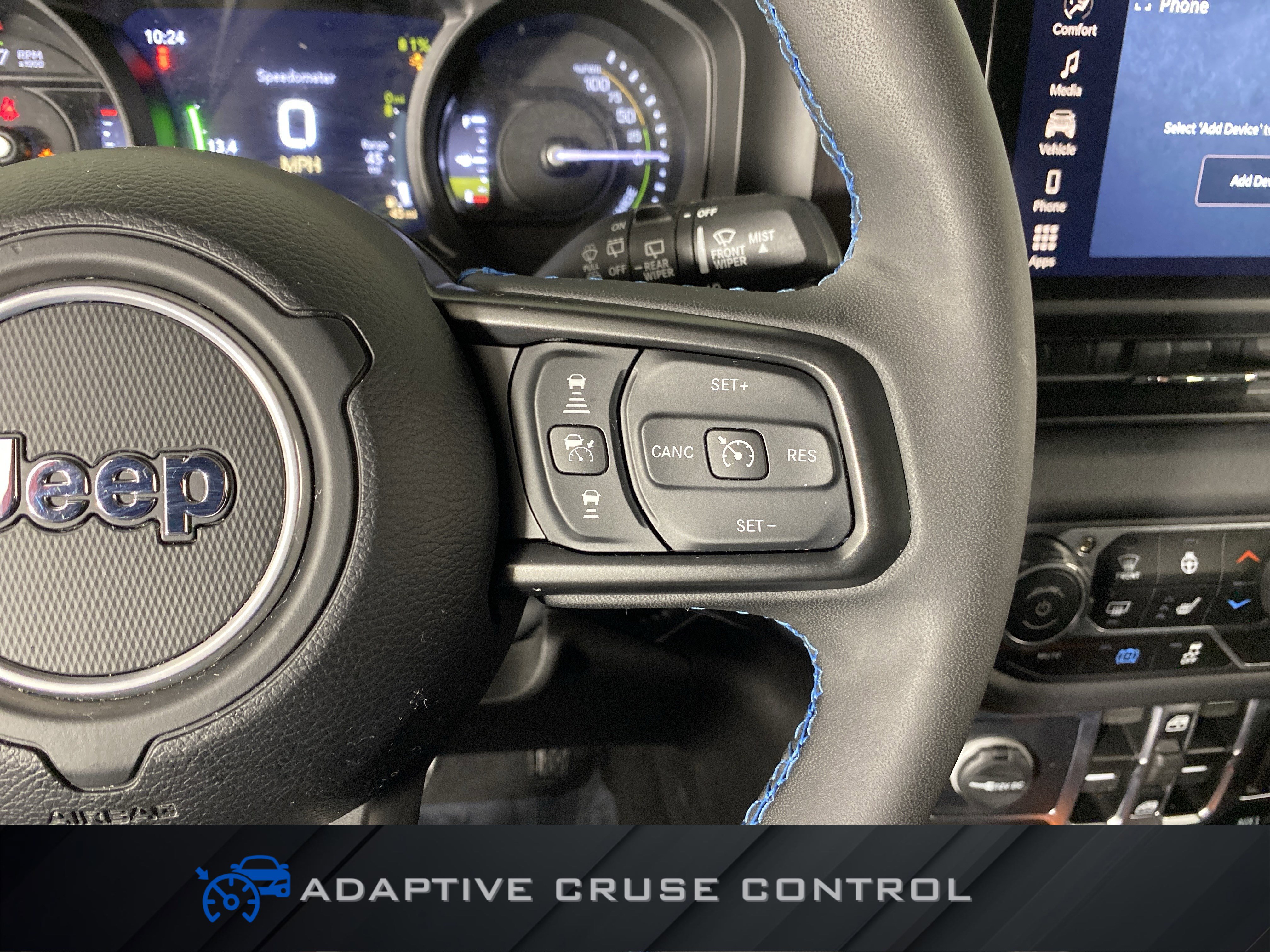 Used 2025 Jeep Wrangler Unlimited Rubicon 4xe w/ Convenience Group AWD/4WD image 23