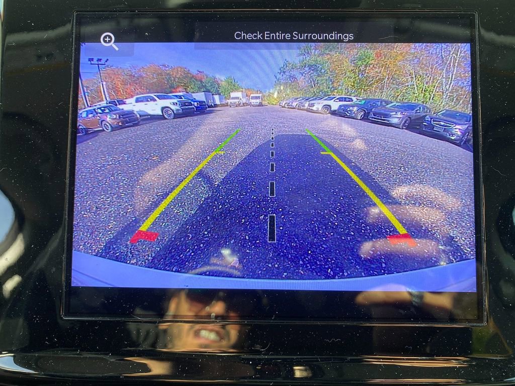 Used 2024 Jeep Grand Cherokee Laredo image 21