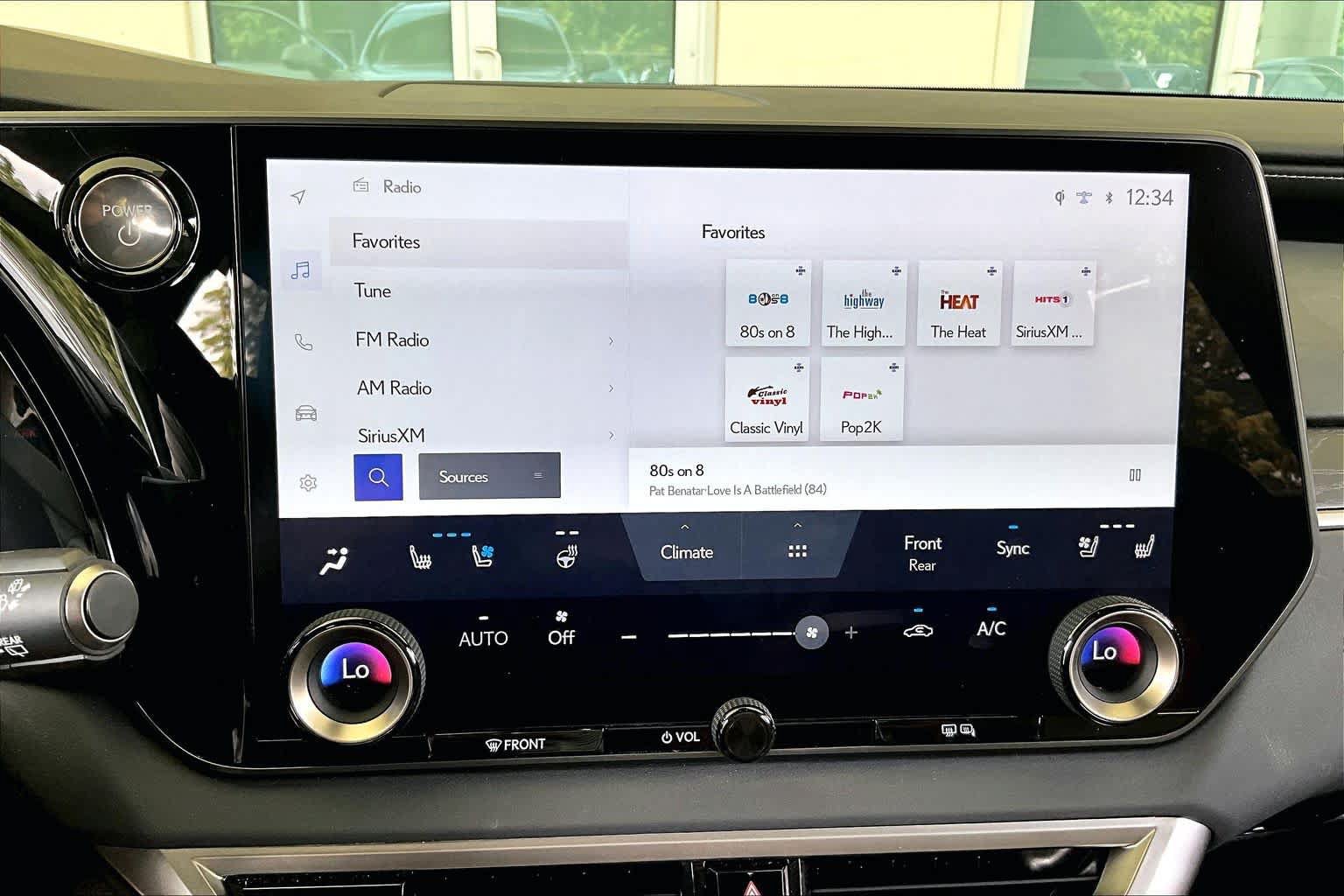 Used 2024 Lexus RX 350h w/ Accessory Package (Z1) AWD/4WD image 31