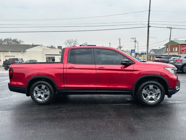 Used 2025 Honda Ridgeline TrailSport image 9