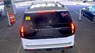 Used 2025 Ford Expedition Active image 5
