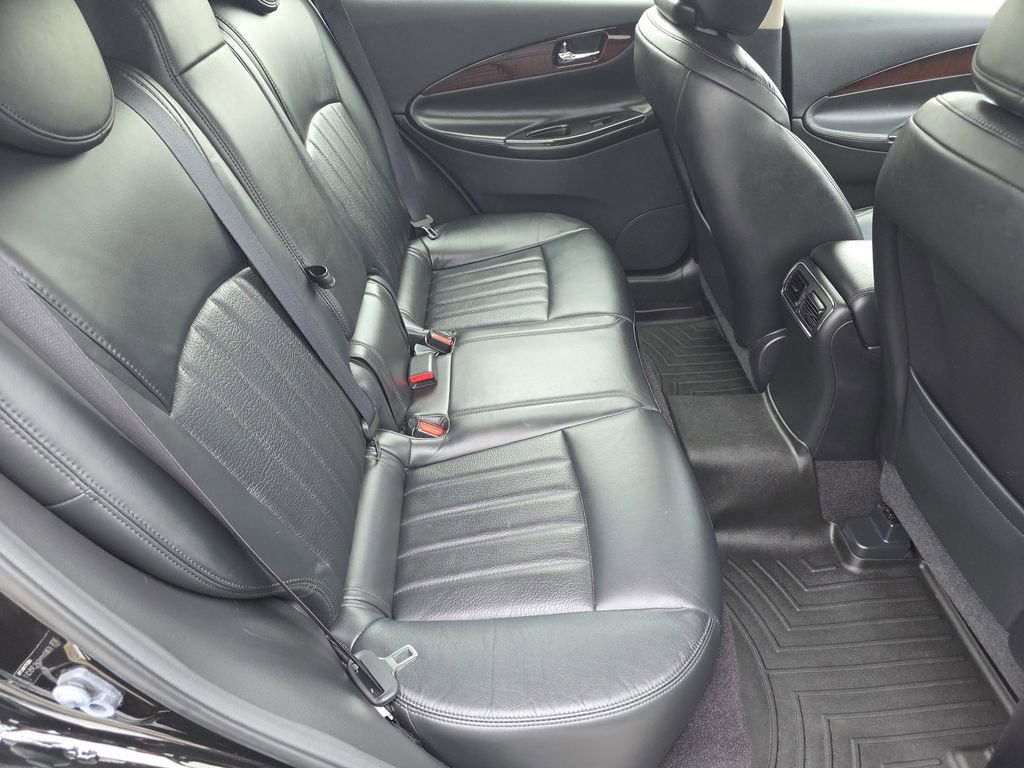 Used 2016 INFINITI QX50 AWD w/ Deluxe Touring Package image 22