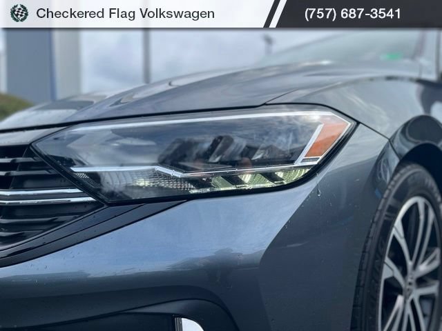 Used 2024 Volkswagen Jetta Sport FWD image 11