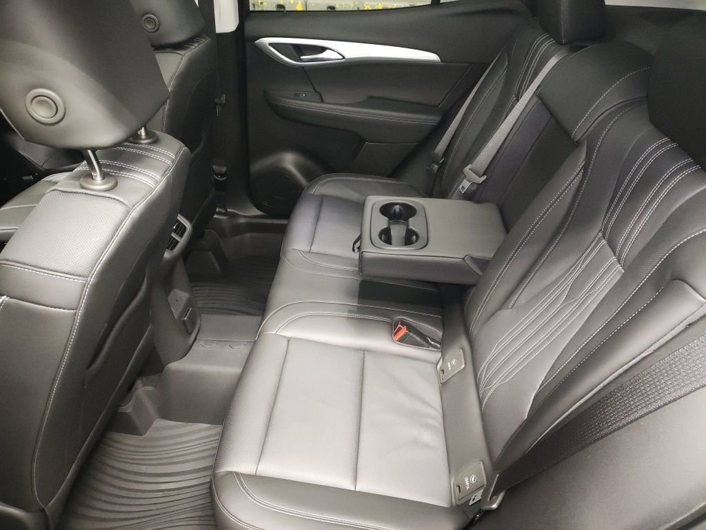 New 2026 Buick Envision Avenir image 28