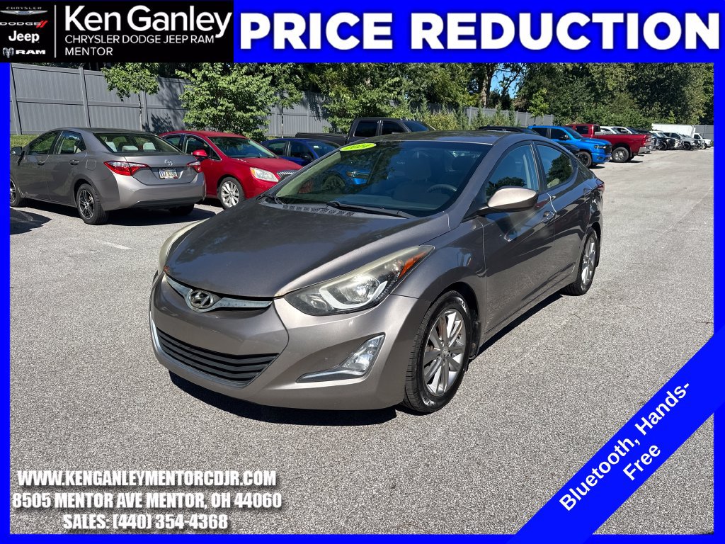 Used 2014 Hyundai Elantra SE w/ Option Group 02 FWD image 3