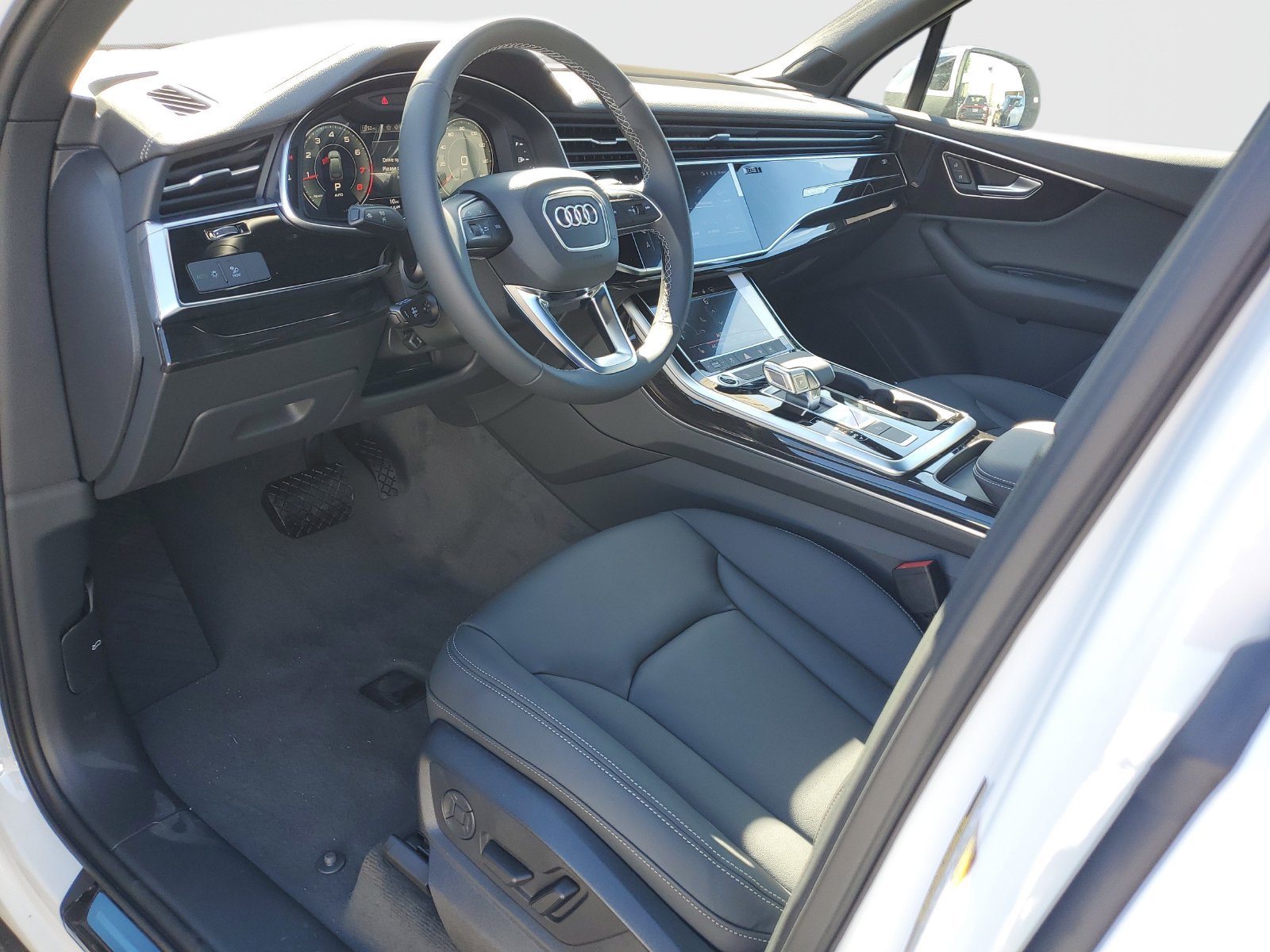 New 2026 Audi Q7 2.0T Premium AWD/4WD image 19
