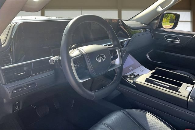Used 2025 INFINITI QX80 Sensory AWD/4WD image 13