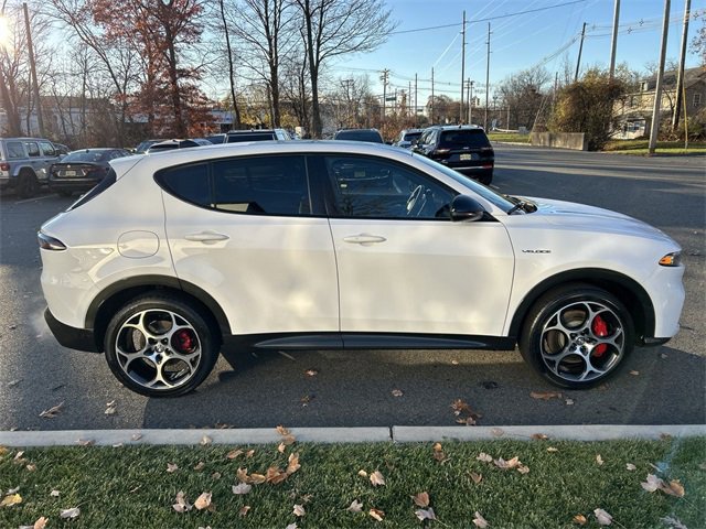 Used 2024 Alfa Romeo Tonale Veloce image 9