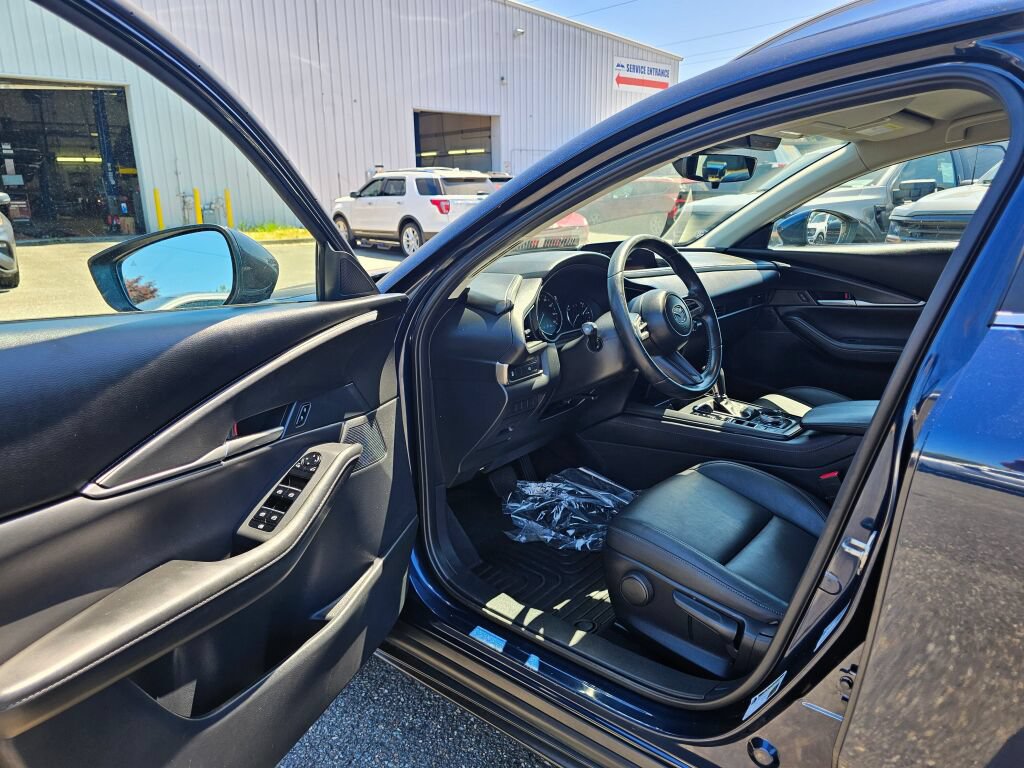 Used 2023 MAZDA CX-30 AWD 2.5 S w/ Select Package image 13