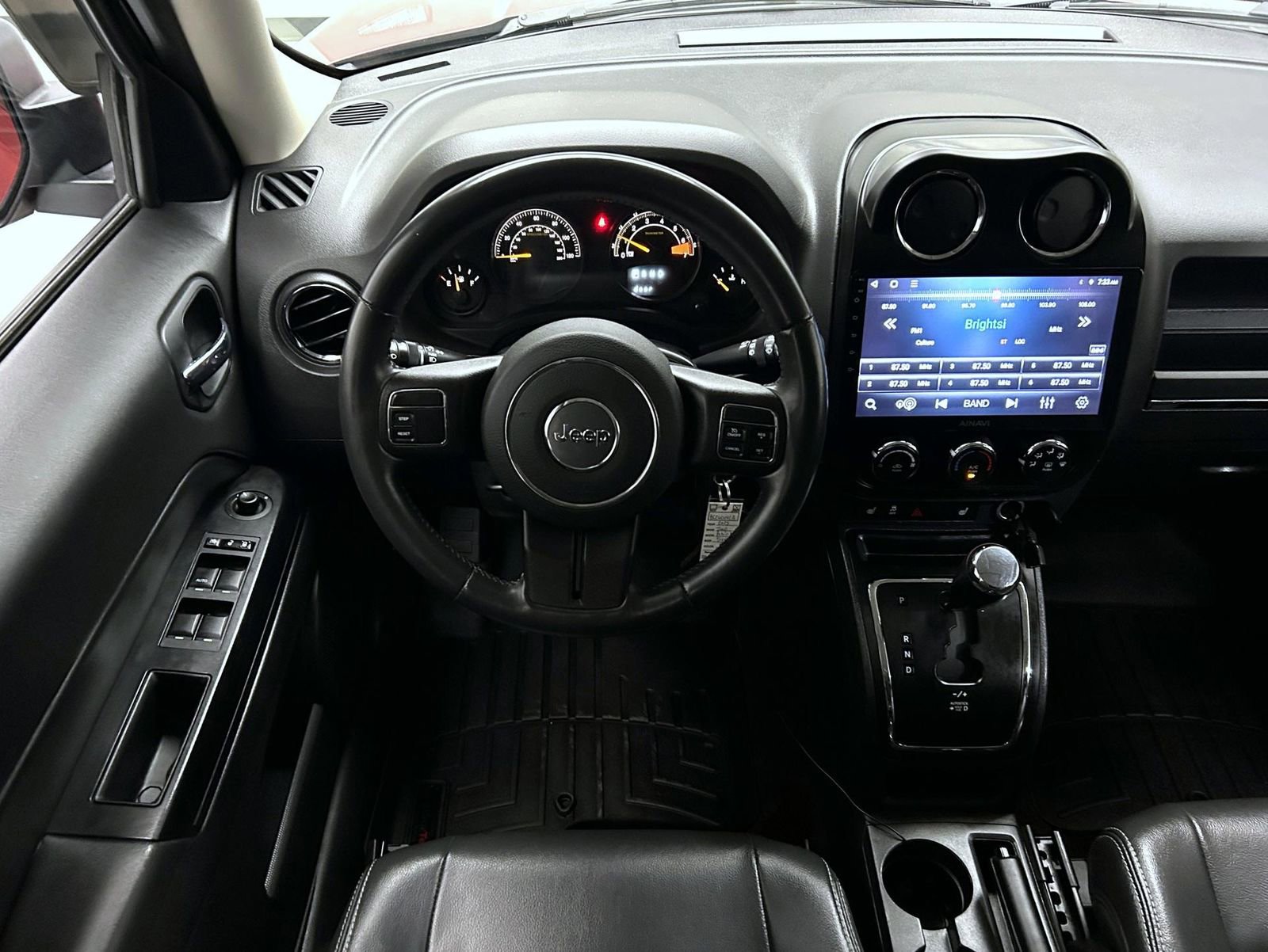 Used 2015 Jeep Patriot High Altitude AWD/4WD image 14
