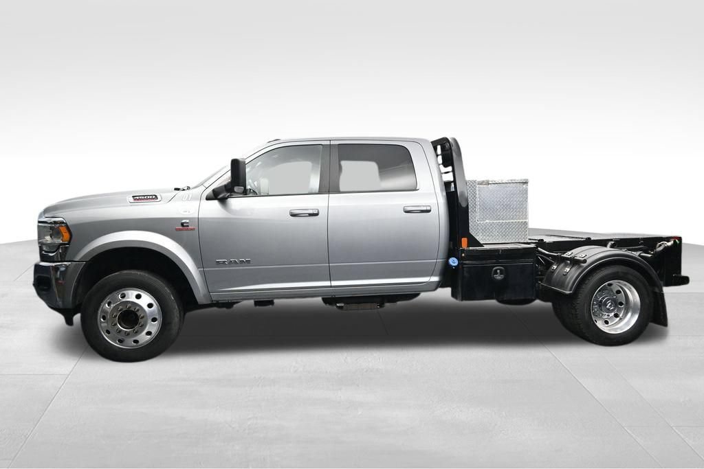 Used 2022 RAM 4500 SLT w/ Quick Order Package 2YG SLT AWD/4WD image 2