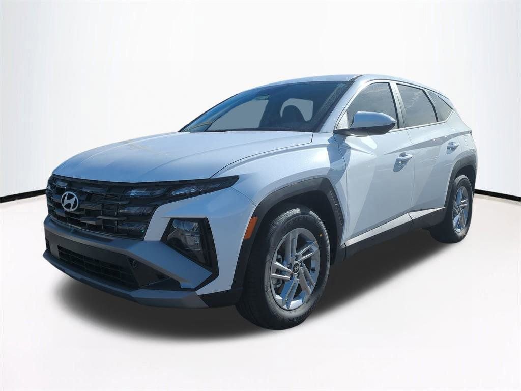 New 2026 Hyundai Tucson SE image 9