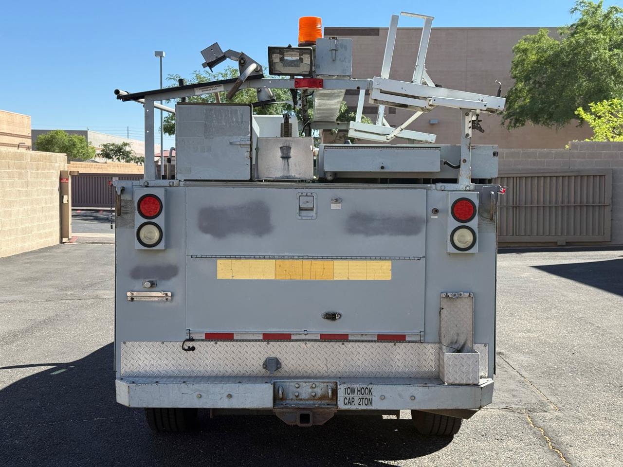 Used 2008 Ford F350 XL RWD image 8