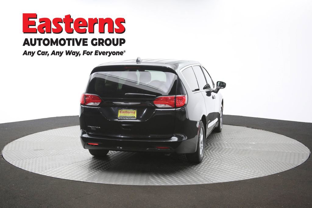 Used 2017 Chrysler Pacifica LX w/ Tire & Wheel Group FWD image 37