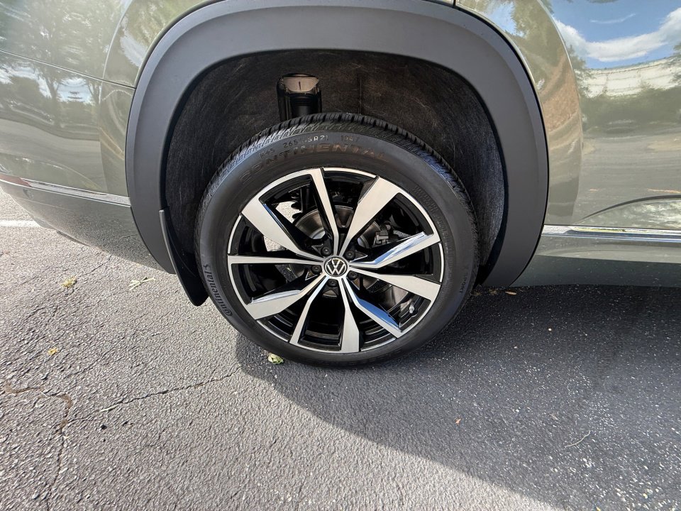 New 2026 Volkswagen Atlas SEL Premium R-Line image 23