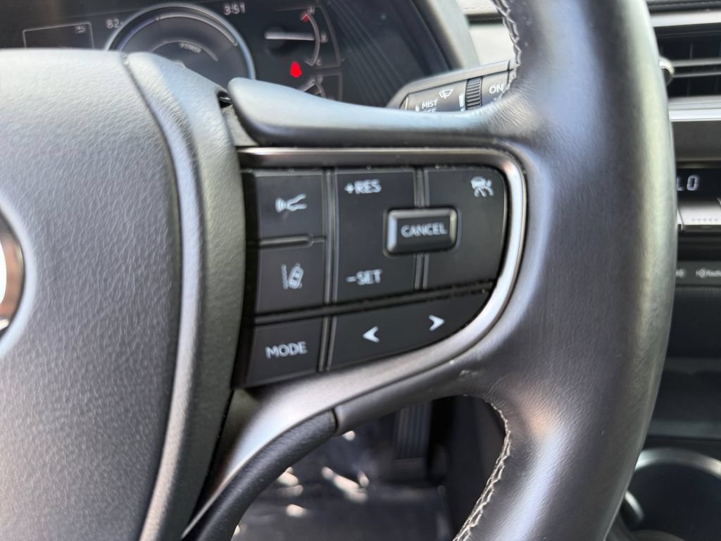Used 2021 Lexus UX 250h w/ Accessory Package (Z2) AWD/4WD image 24