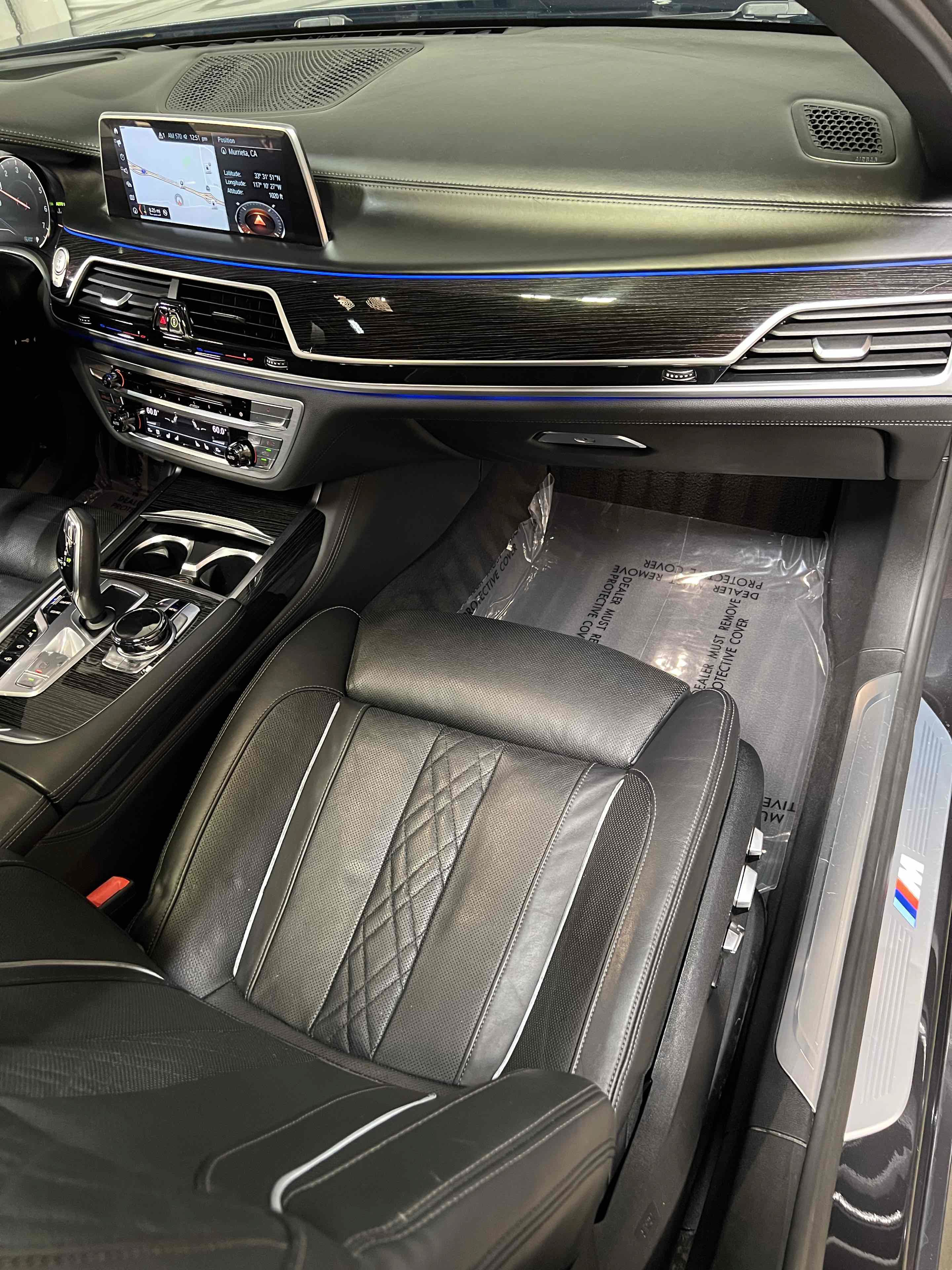 Used 2018 BMW 750i RWD image 46
