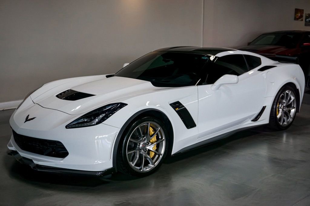 Used 2019 Chevrolet Corvette Z06 image 5