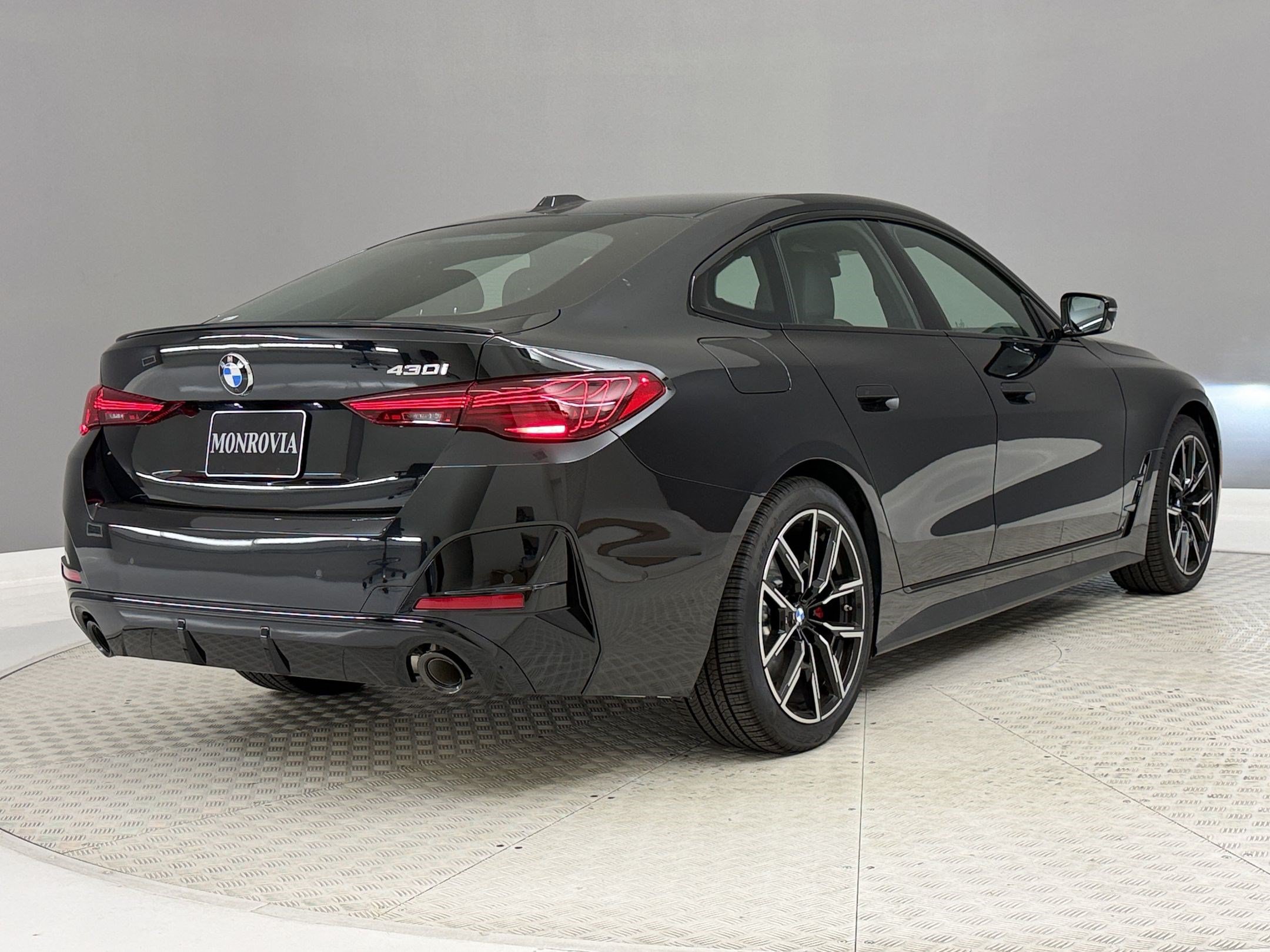 New 2026 BMW 430i w/ M Sport Package RWD image 9