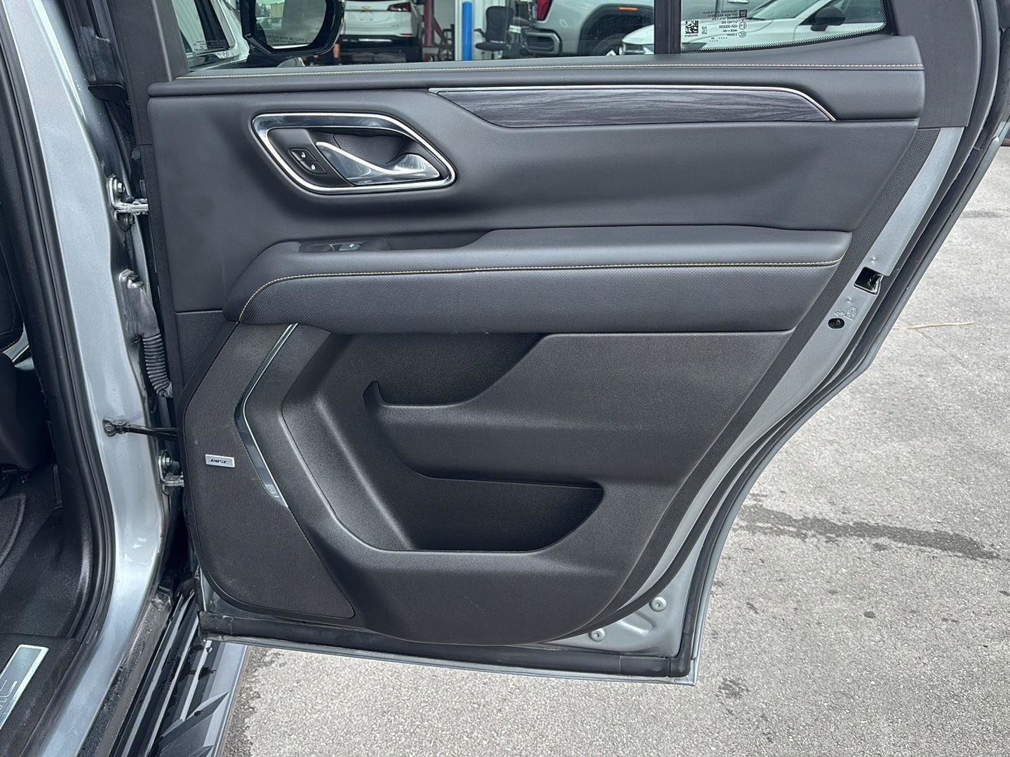 Used 2024 GMC Yukon SLT image 22