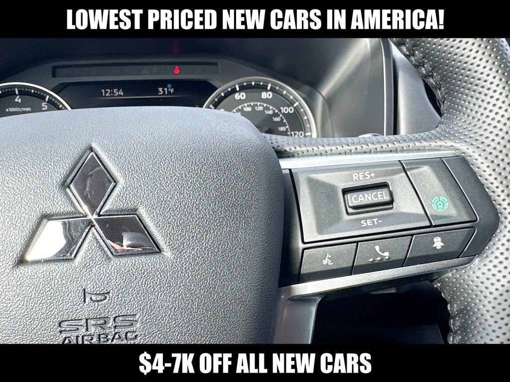 New 2026 Mitsubishi Outlander SE AWD/4WD image 14