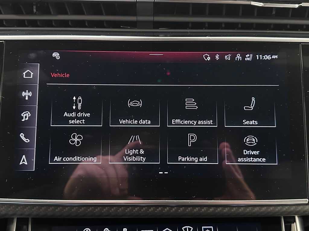 Used 2025 Audi SQ7 Prestige w/ Prestige Package image 37