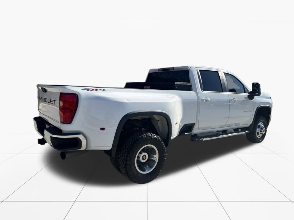 Used 2021 Chevrolet Silverado 3500 LT w/ All Star Edition image 9