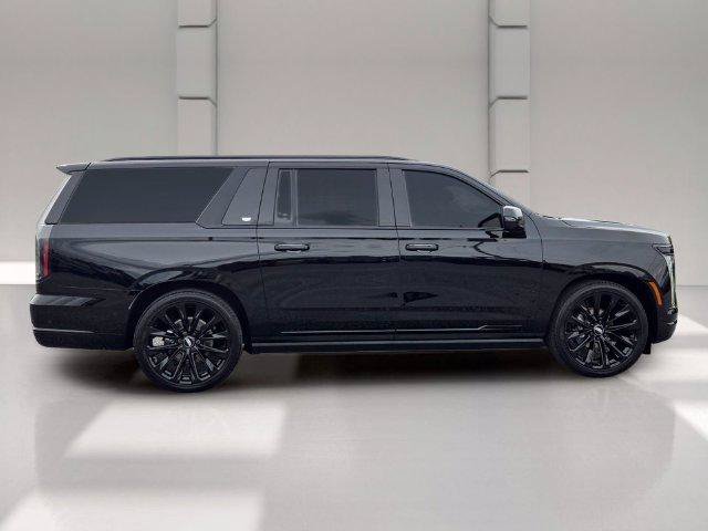 Certified 2026 Cadillac Escalade ESV Platinum Sport w/ LPO, ONYX Package AWD/4WD image 6