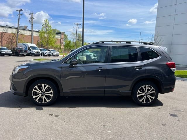 Used 2023 Subaru Forester Limited w/ Popular Package #2 AWD/4WD image 8