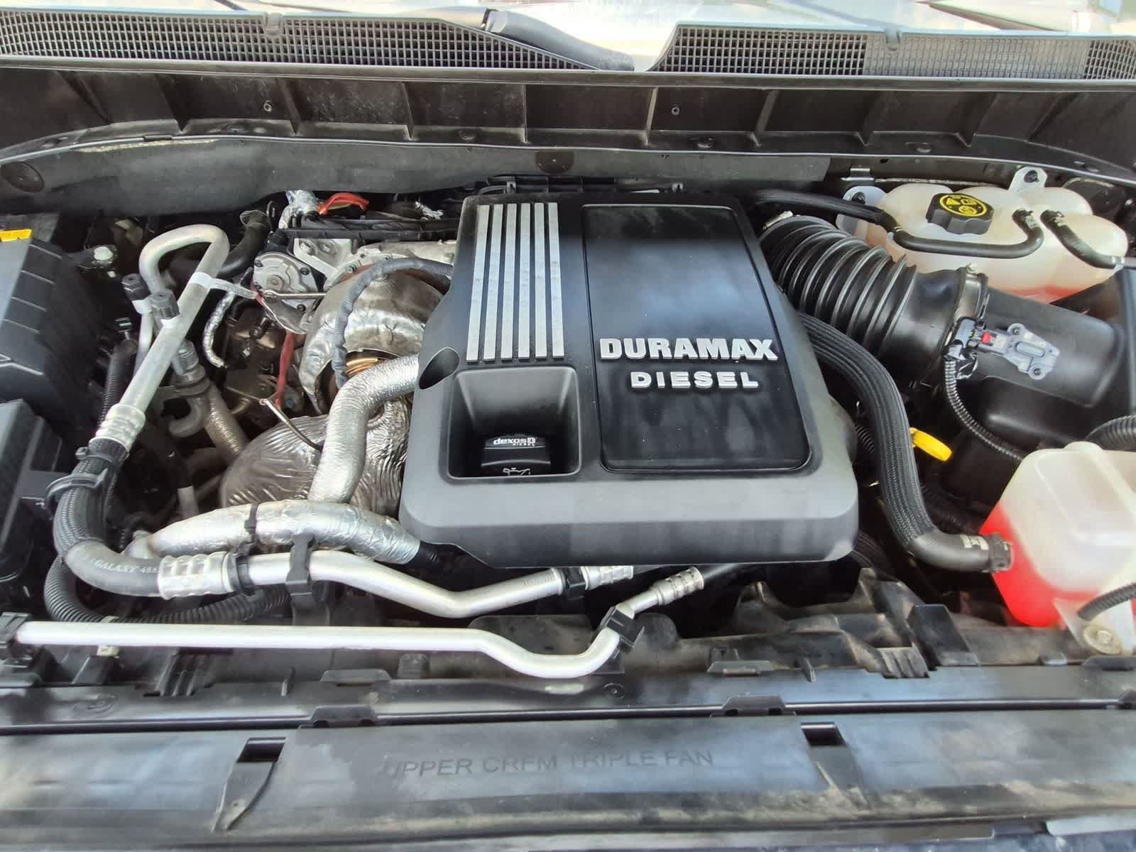 Used 2023 Chevrolet Silverado 1500 LT AWD/4WD image 29