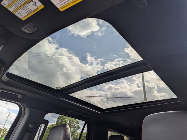 Used 2022 Ford Expedition Limited image 20