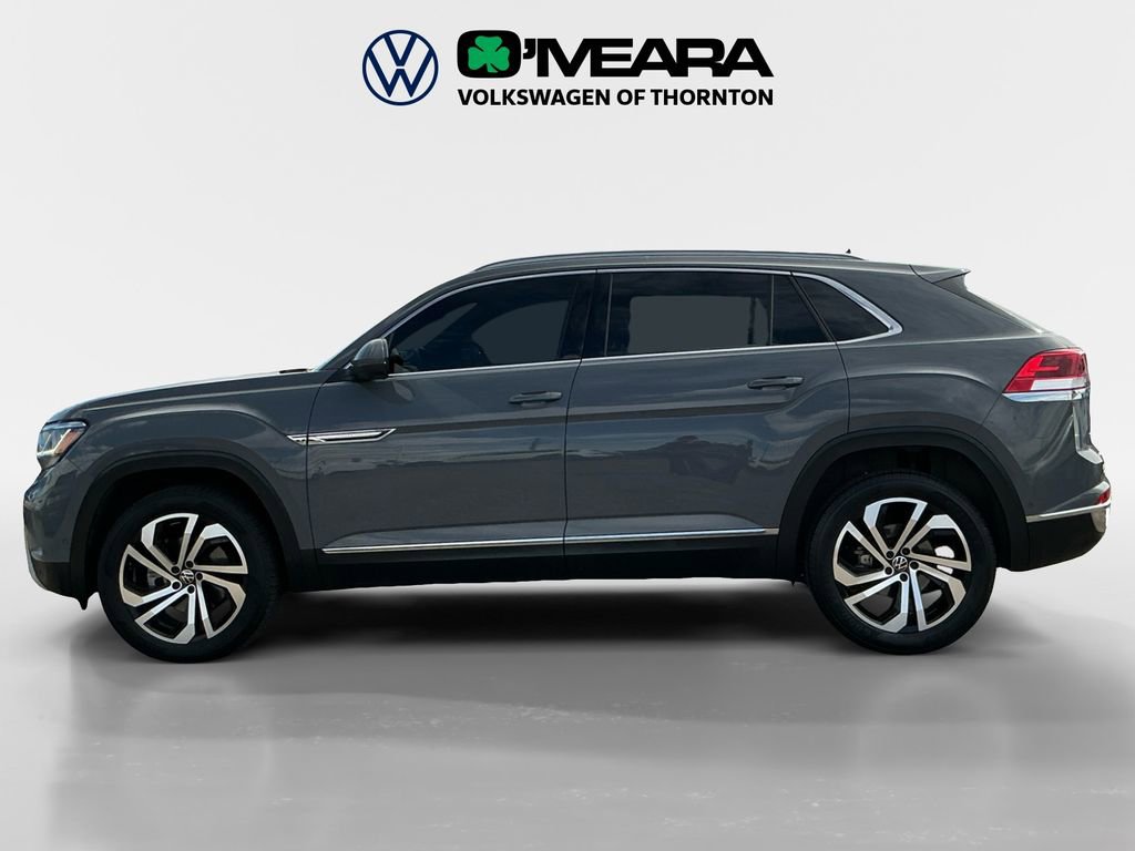 Used 2021 Volkswagen Atlas Cross Sport SEL Premium image 2
