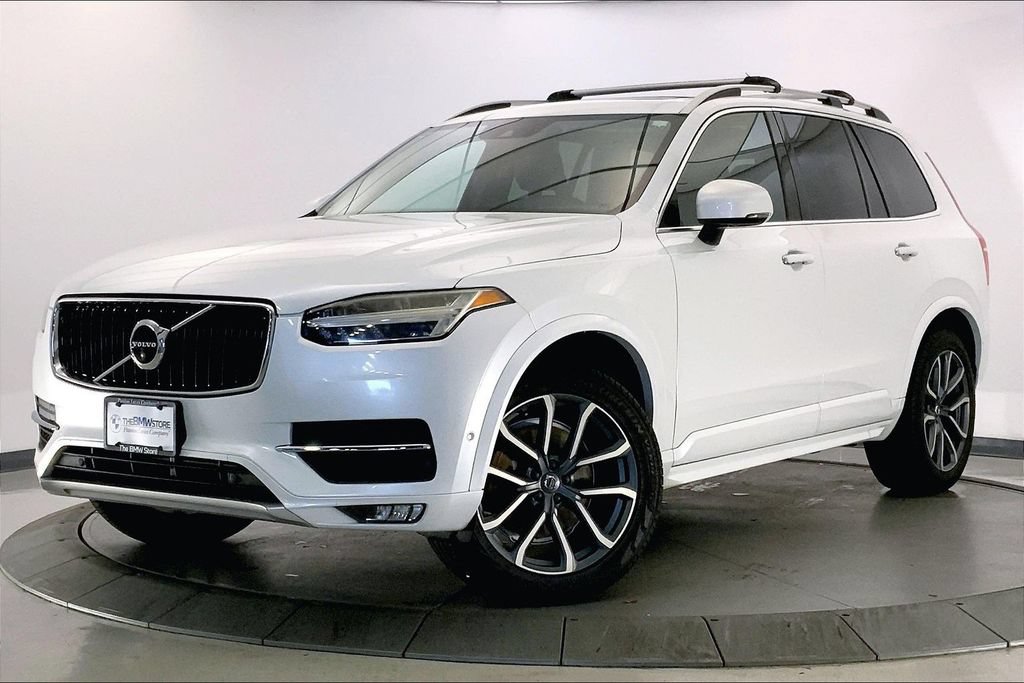 Used 2017 Volvo XC90 T6 Momentum w/ Vision Package AWD/4WD image 11