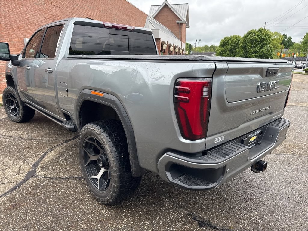Used 2024 GMC Sierra 2500 Denali Ultimate w/ Snow Plow Prep/Camper Package AWD/4WD image 5