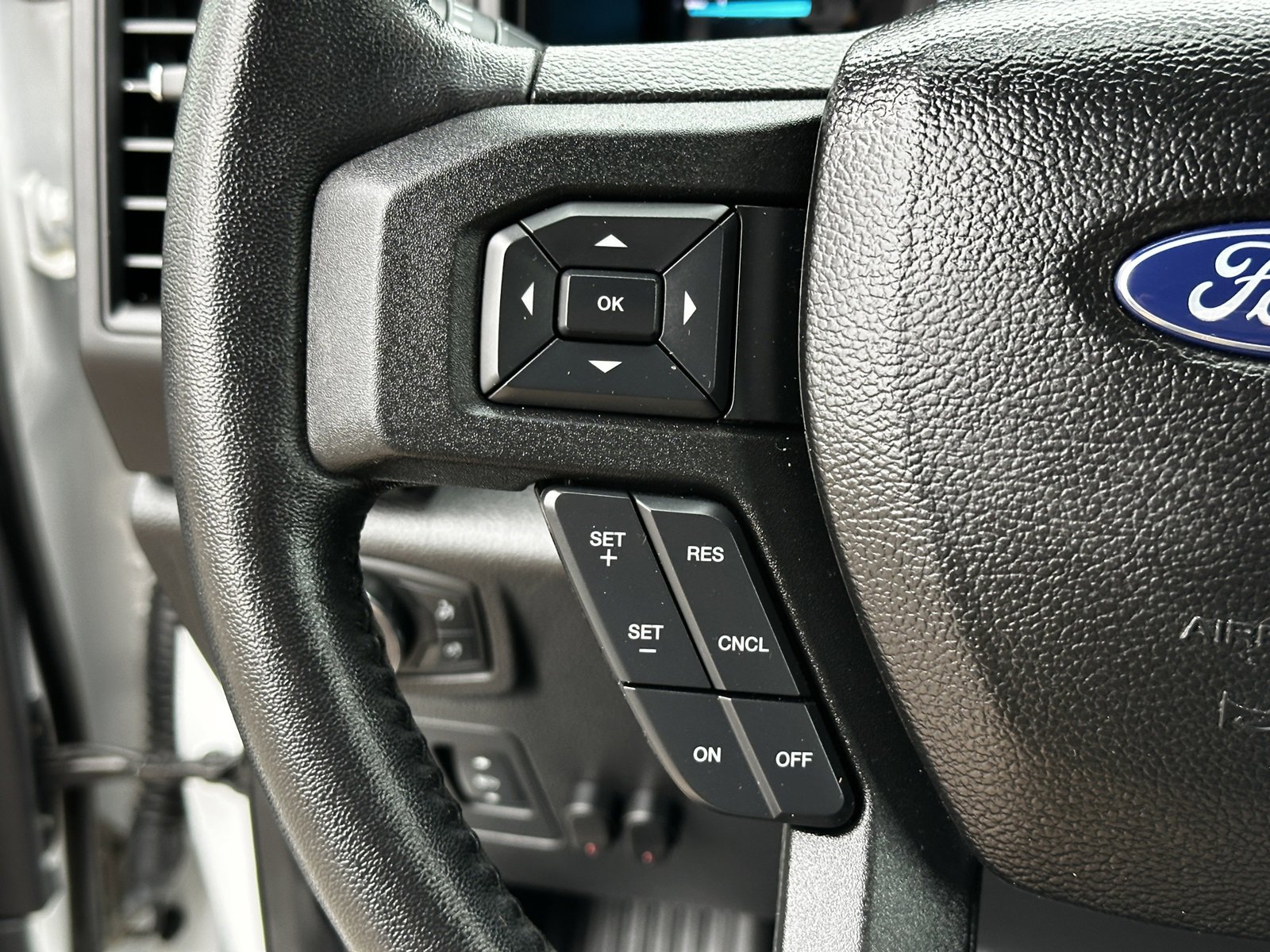 Used 2018 Ford Expedition XL w/ Fleet Convenience Package image 25