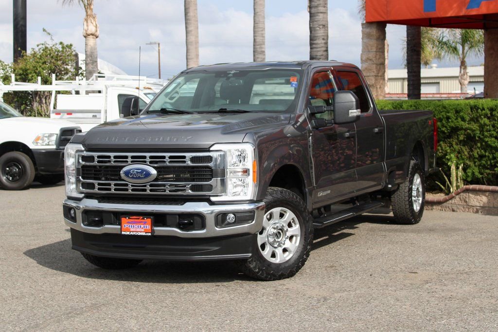 Used 2023 Ford F250 XLT image 4