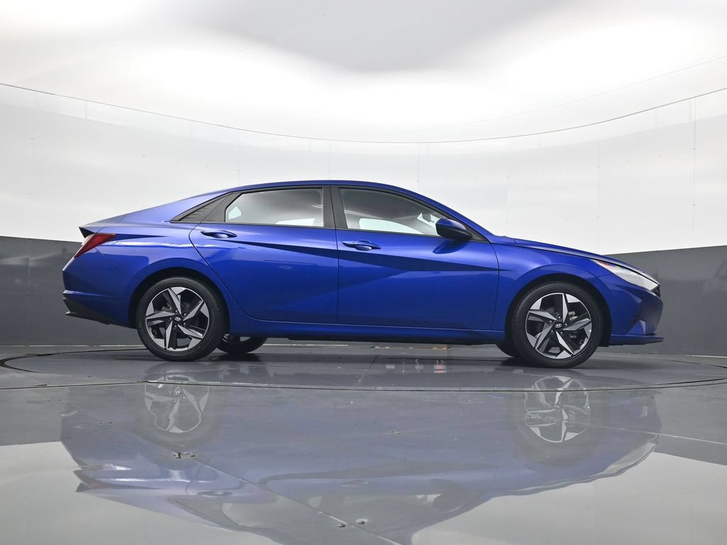 Certified 2023 Hyundai Elantra SEL w/ Convenience Package FWD image 25
