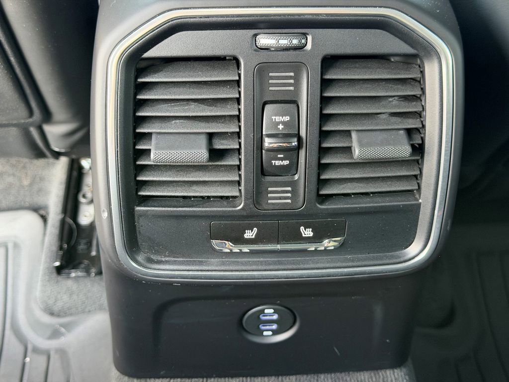 Used 2021 Porsche Macan GTS image 20