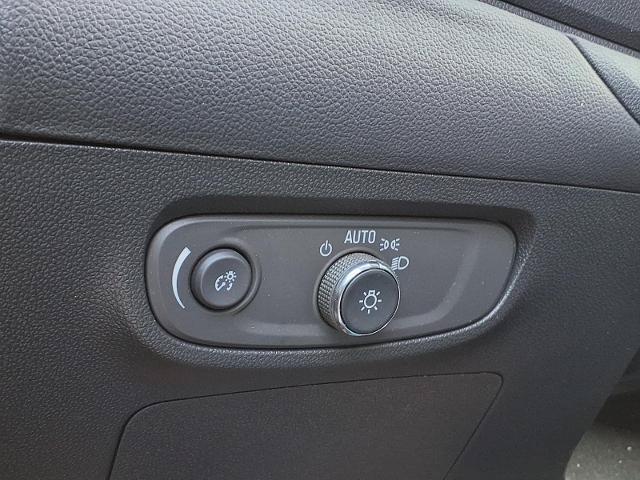 Used 2026 Buick Encore GX Preferred w/ Advanced Technology Package FWD image 14