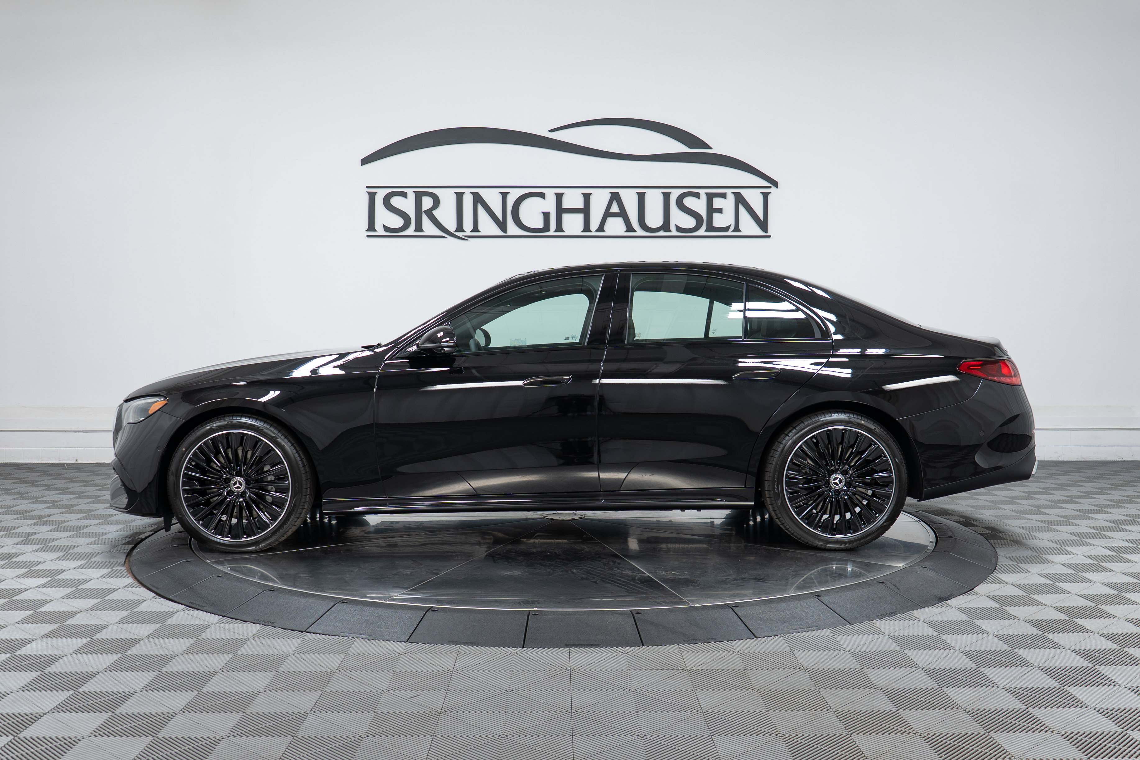 New 2027 Mercedes-Benz E 450 4MATIC Sedan image 8