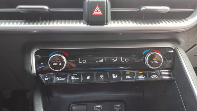 Used 2023 Kia K5 GT-Line w/ GT-Line Premium Package FWD image 27