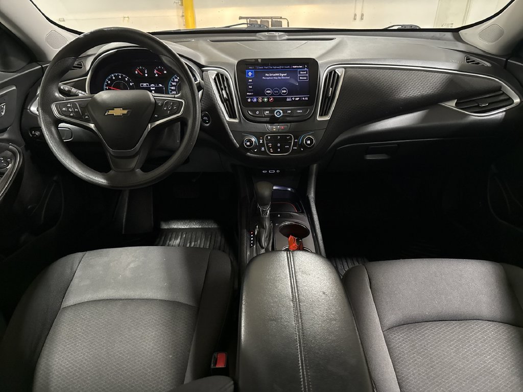 Used 2023 Chevrolet Malibu LT FWD image 10