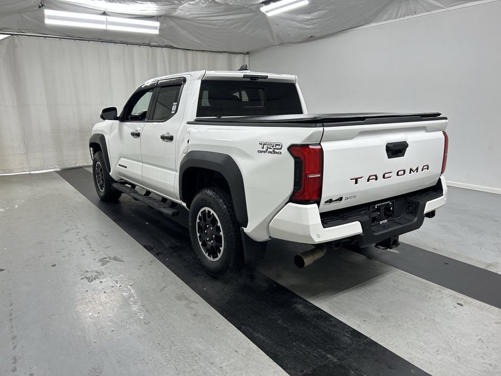 Used 2024 Toyota Tacoma TRD Off-Road w/ TRD Off Road Premium Package AWD/4WD image 7